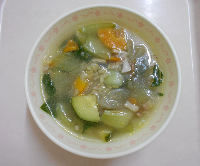 写真：玄米入り野菜スープ