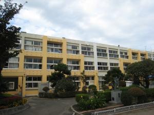 写真：東石川小学校校舎