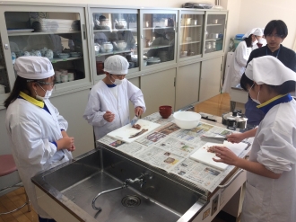 写真:地魚料理教室の様子6