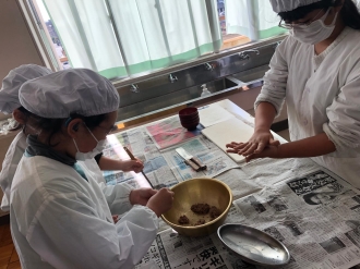 写真:地魚料理教室の様子8
