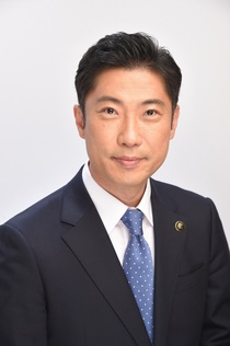 大谷明市長の写真
