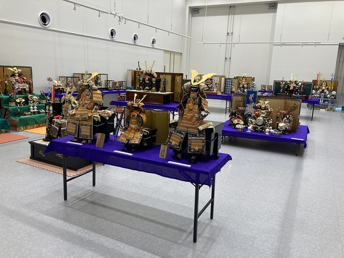 五月人形の展示の様子