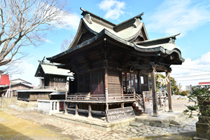 稲荷神社の全景の写真