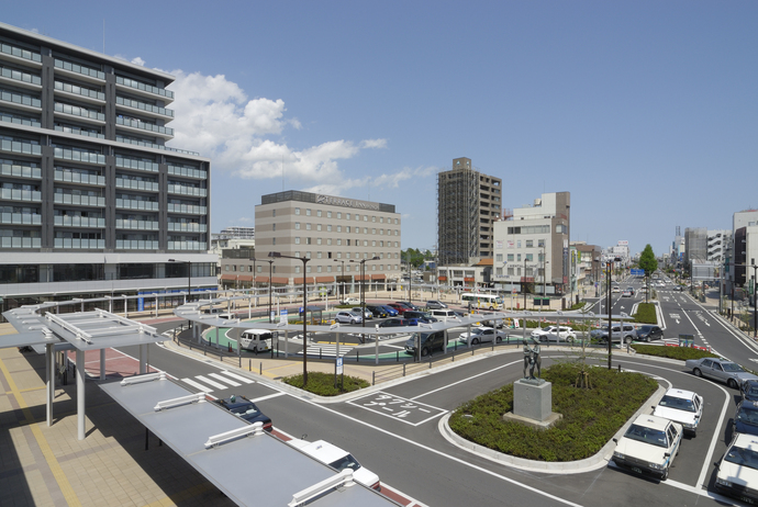 勝田駅前