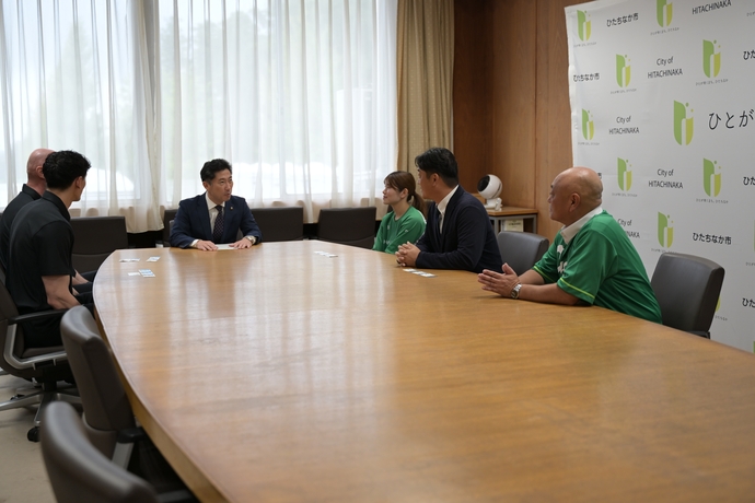 表敬訪問の様子