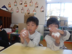 写真:芋煮会