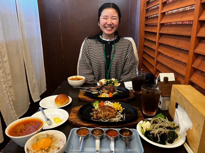 写真:飲食店取材