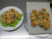 写真：焼きあがったひと口ベーグルとハニーマスタードチキン