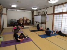 写真:基本エクササイズの様子