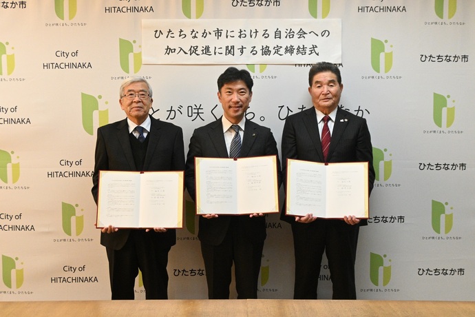 写真：参加者との記念写真